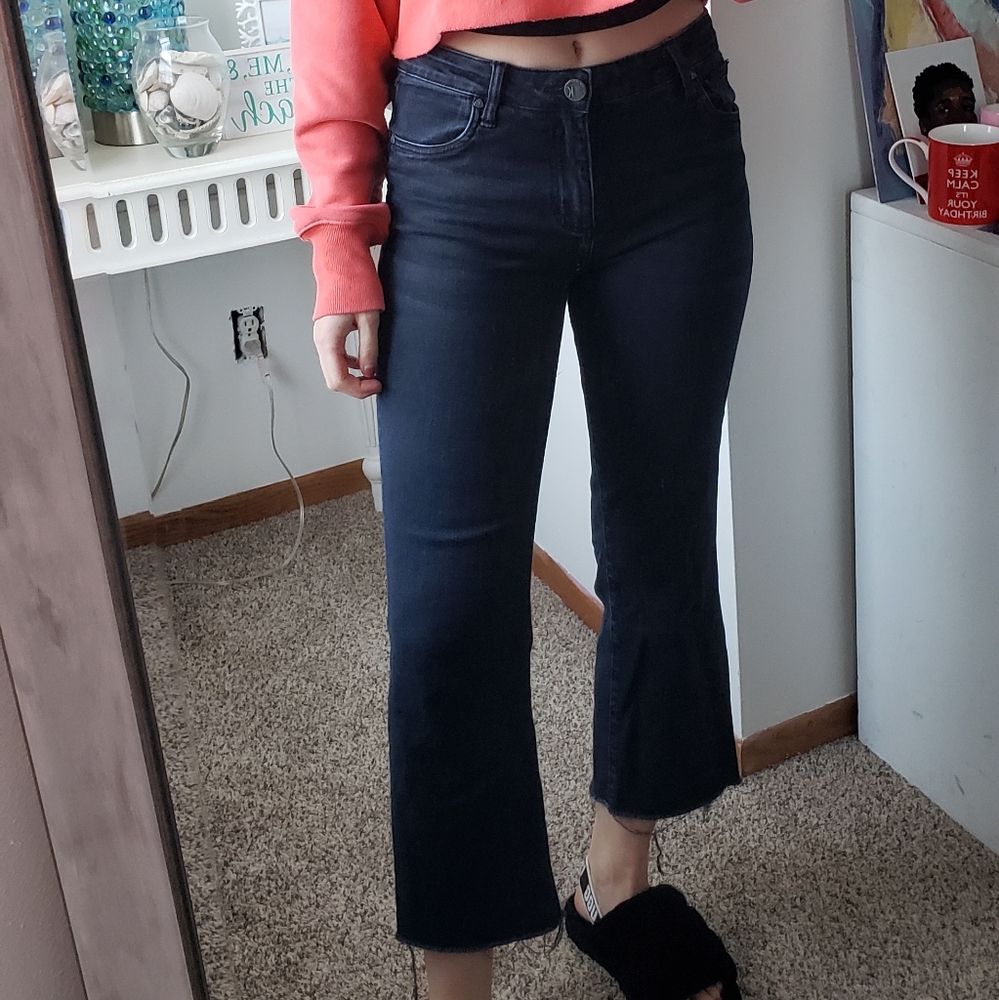 Sz 2 KUT Kelsey Kick Flare Jeans